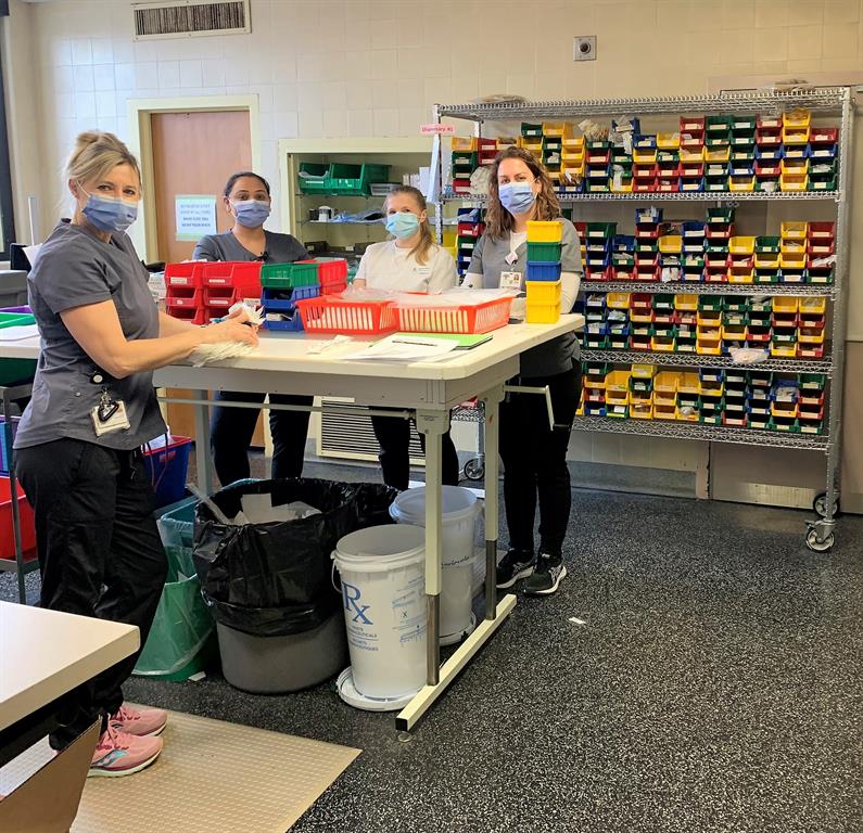 HPHA Pharmacy Technicians filling medication orders